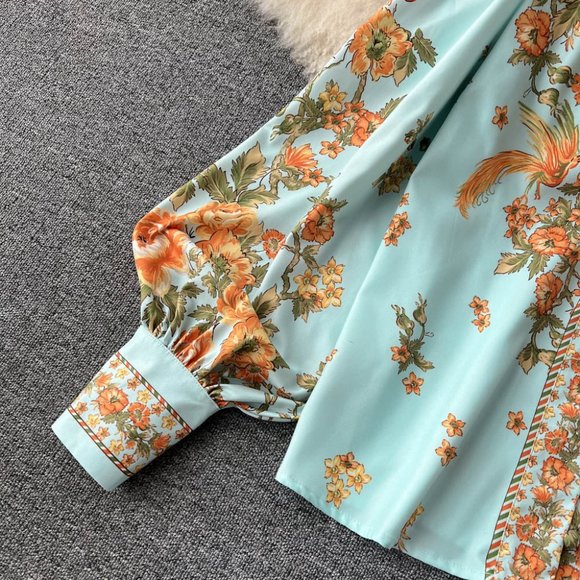 Elegant Summer Two Piece Outfit Floral Print Blouse And Shorts - Picture 9 of 10